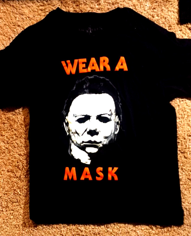 MICHAEL MYERS “WEAR A MASK” HORROR/HALLOWEEN ADULT LARGE SHIRT