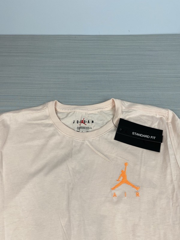 Nike Air Jordan Embroidered Jumpman T-Shirt Mens Size Small AH5296-805 NWT gallery