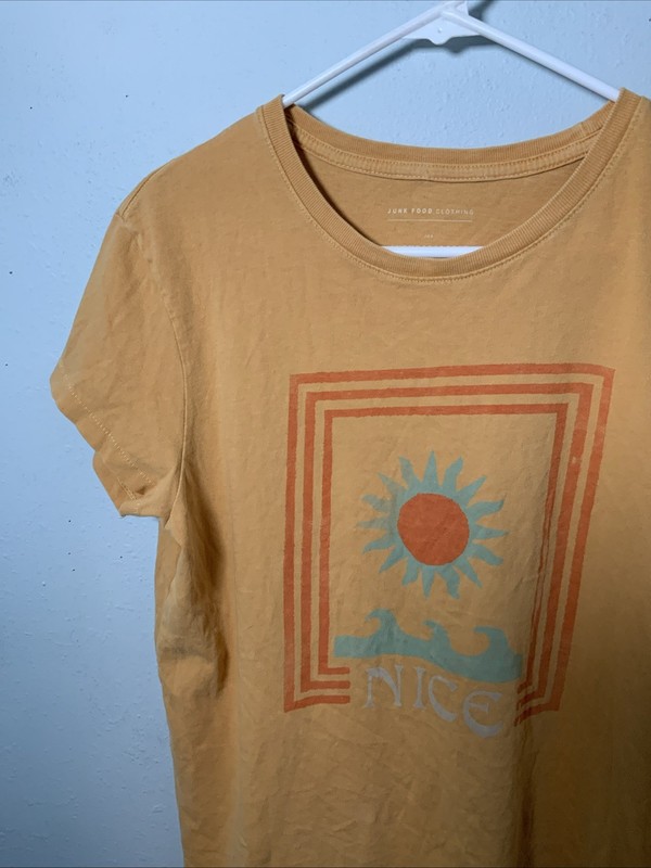 Junk Food Tee Clothing Unisex Yellow Ocean Vibe Sea Nice Love T-Shirt Medium gallery