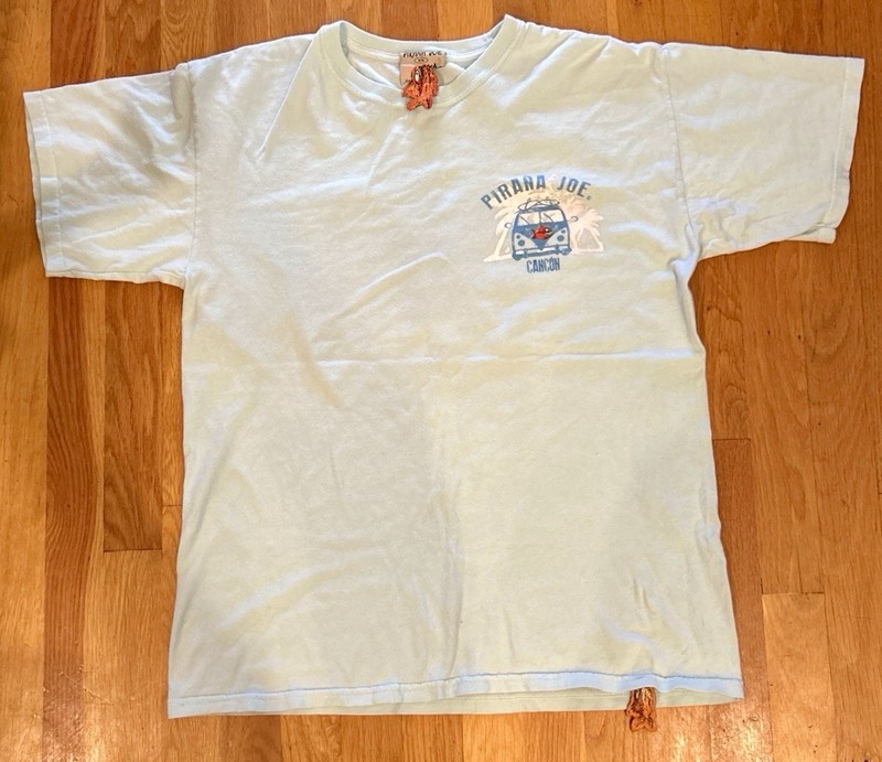 Pirana Joe Cancun T Shirt Mens Adult Size Medium 100% Cotton Fish