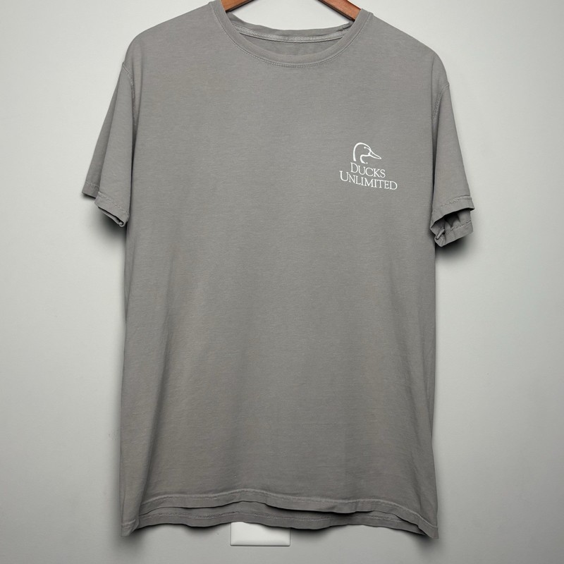 Ducks Unlimited Shirt Mens M Gray Vintage Graphic Tee Lab Dogs Truck Outdoors