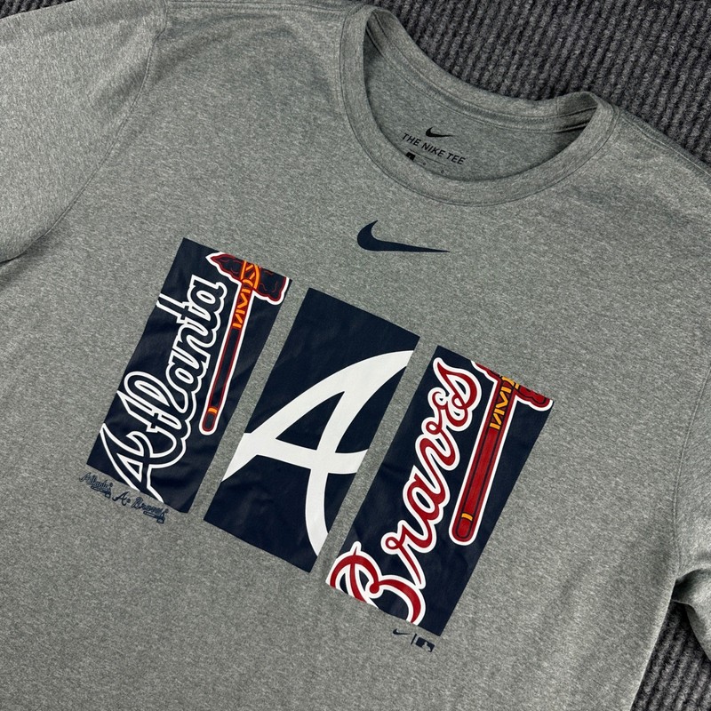 Nike Atlanta Braves Dri-FIT Gray Graphic T-Shirt Mens Large MLB Baseball Tee