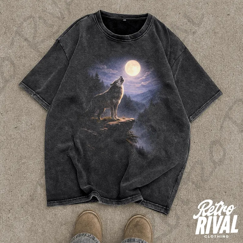 Vintage Washed Wolf Wildlife Comfort Tee Animal Nature Graphic Shirt Gift