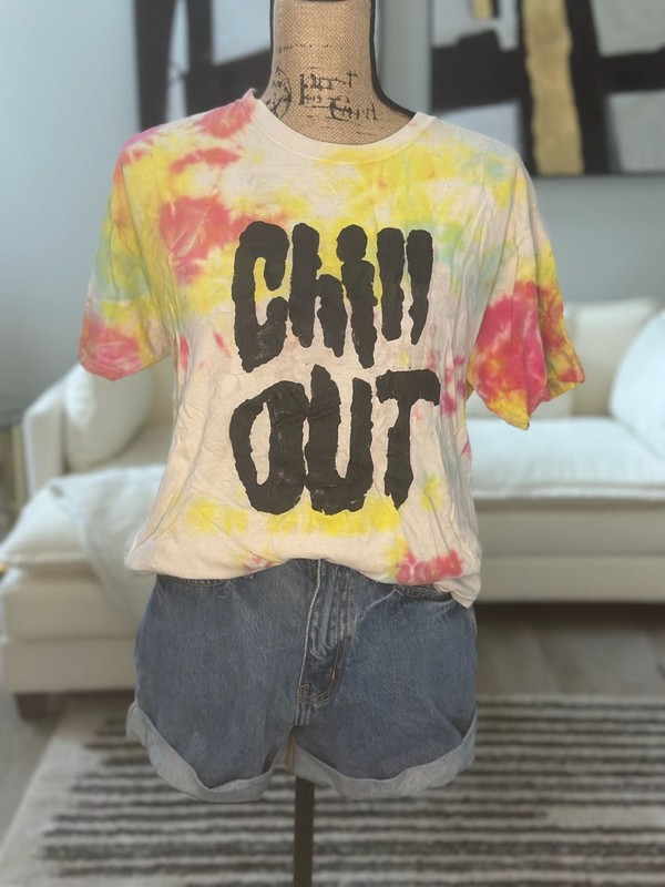 Chill Out Tie-Dye Graphic T-Shirt