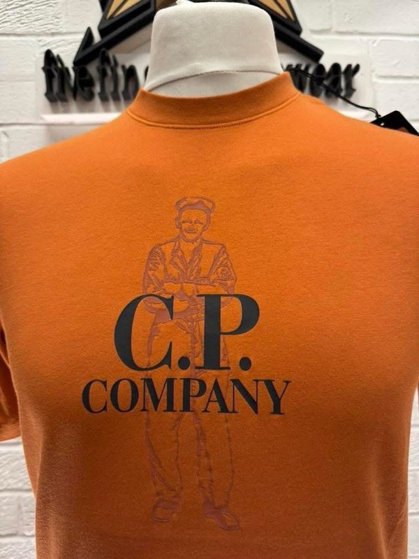 CP COMPANY 063A 30/1 Jersey T-shirt in orange • Crew neck • Small / P2P 19.5” gallery
