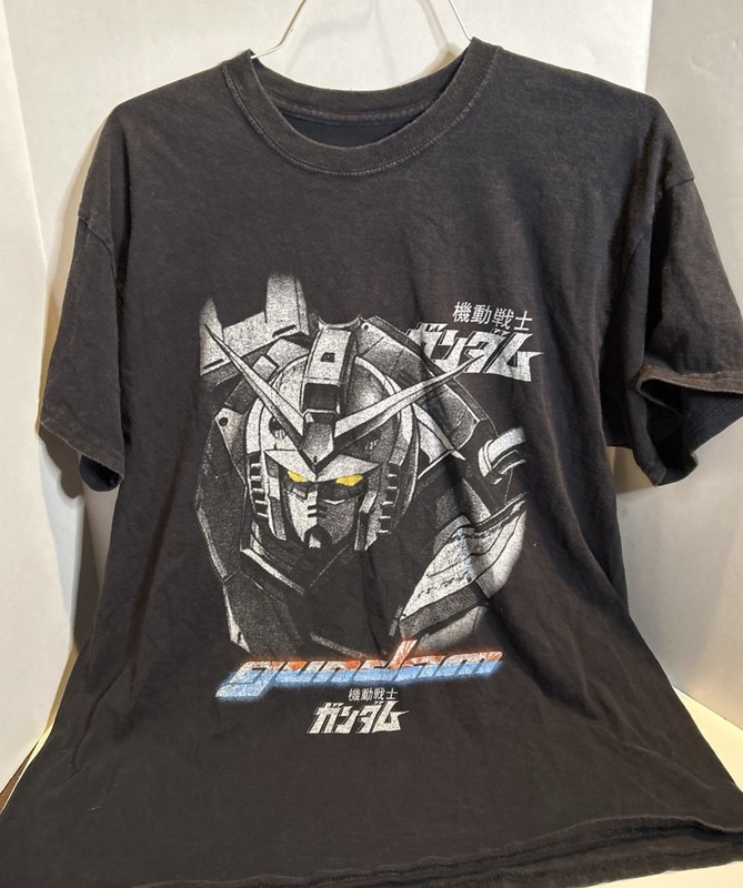 Gundam Vintage Tshirt *RARE* Size L