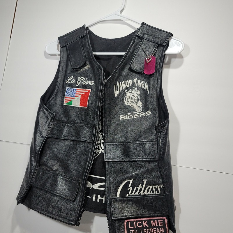 Quality Leather Chicago Biker Vest Embroidered “Wasup Then Riders” CHI-TOWN