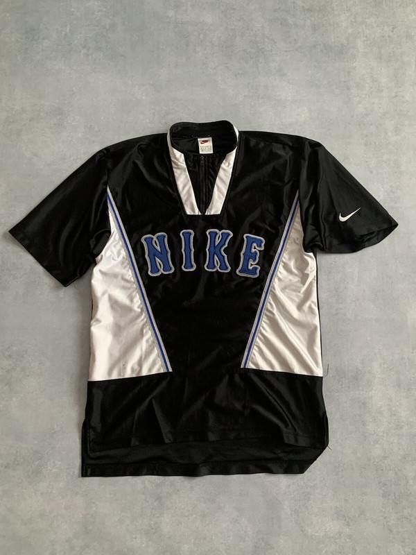 RARE Retro Nike Jersey 90s Vintage Oversized T-Shirt S black