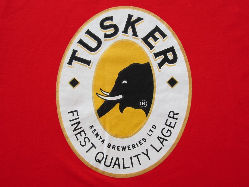 Tusker Lager Beer Kenya Breweries T Shirt Red XXL but Fits XL New without Tags