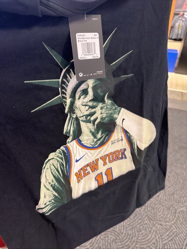 NEW Nike Men’s NYC Only Exclusive Statue of Liberty Knicks Brunson T-Shirt - XL