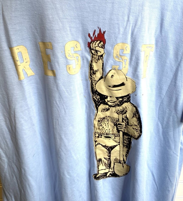 Smokey Bear Resist T-Shirt Size XL Lt Blue/ Tan gallery