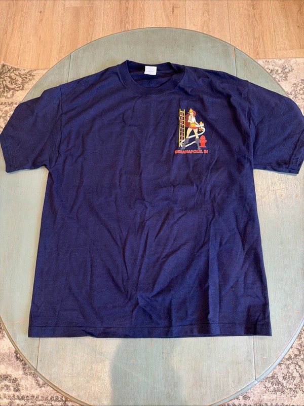 Vtg Hooters Indianapolis Firefighter Girl Navy T-Shirt Delta Magnum Weight L