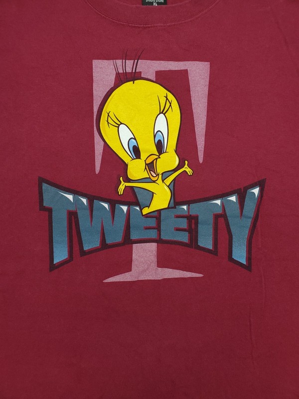 Vtg. Tweety Bird Mauve Warner Bros. Studio Store T-Shirt 1997 Size XL USA Made gallery