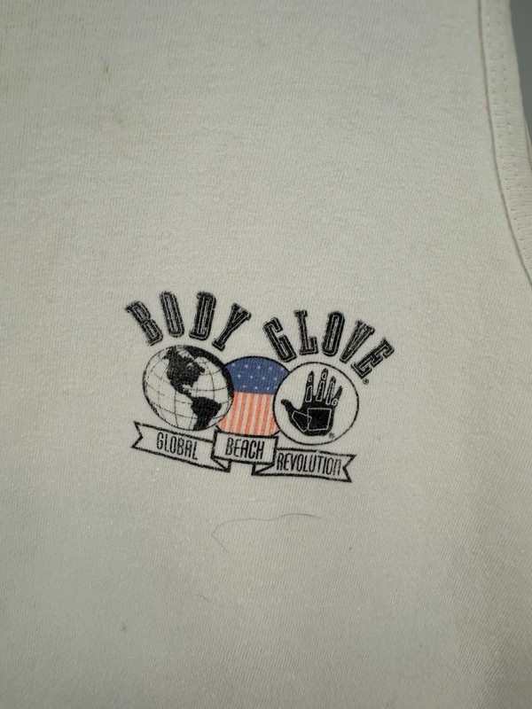 Vintage 90s Body Glove USA Tank Top T-Shirt Medium White Global Beach Revolution gallery