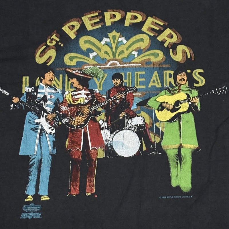 The Beatles Vintage 1990s Sgt Peppers 25th Year Anniversary Size L Shirt REPRINT