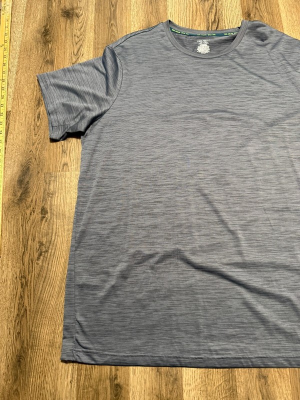 Tek Gear Shirt Men's Size 3XL Gray Athletic Wear Dry Tek Crewneck Short Sleeve gallery