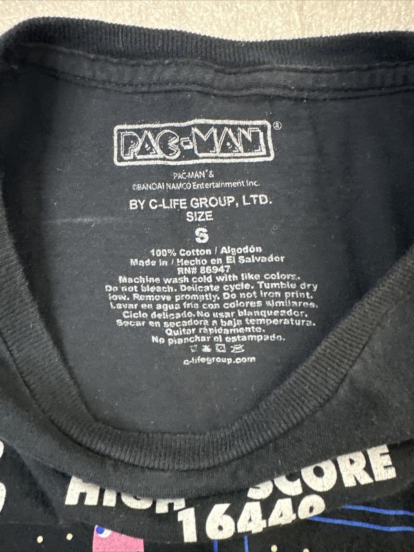 Pac-Man by C-Life Group Graphic T-shirt Black Unisex Sz Small gallery