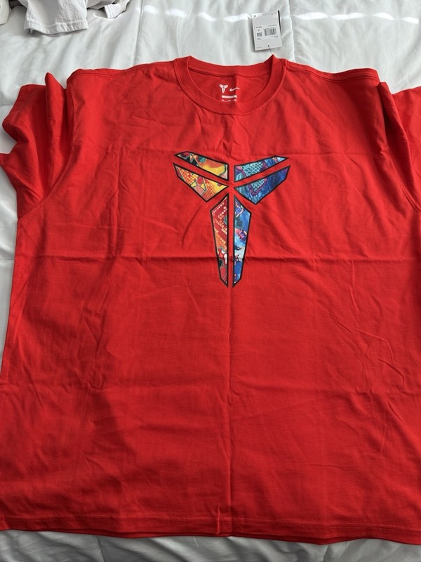 Nike Kobe Bryant T-Shirt 'What The' Kobe 8 Red Size XXL HJ3422-600