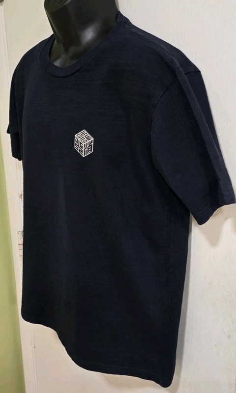 Hikeshi Spirit The Spirit of Glowing Discharge Men's S/S Crewneck Shirt L Rare gallery
