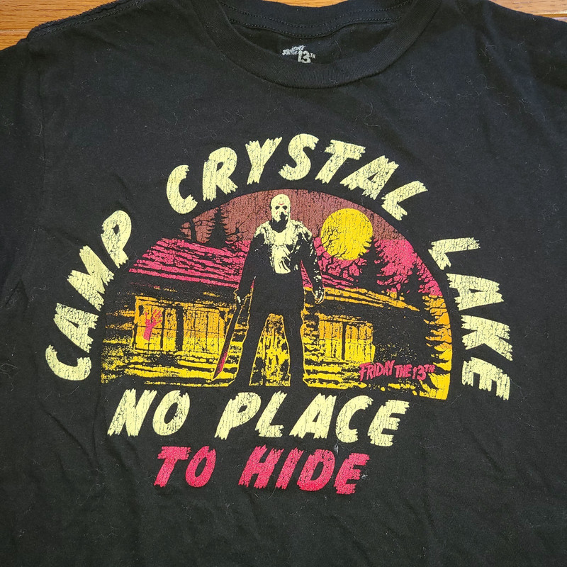 CAMP CRYSTAL LAKE No Place To Hide. S Mens T-Shirt Friday The13th Jason Clean