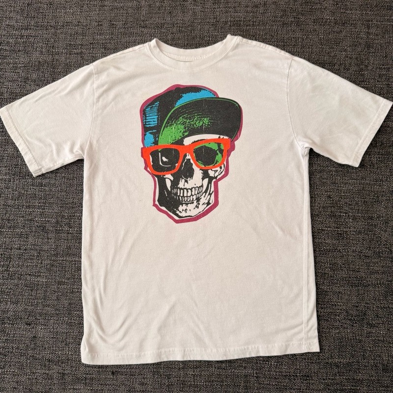 Faded Glory Boys White Graphic T-Shirt Skull with Sunglasses and Hat with Skull