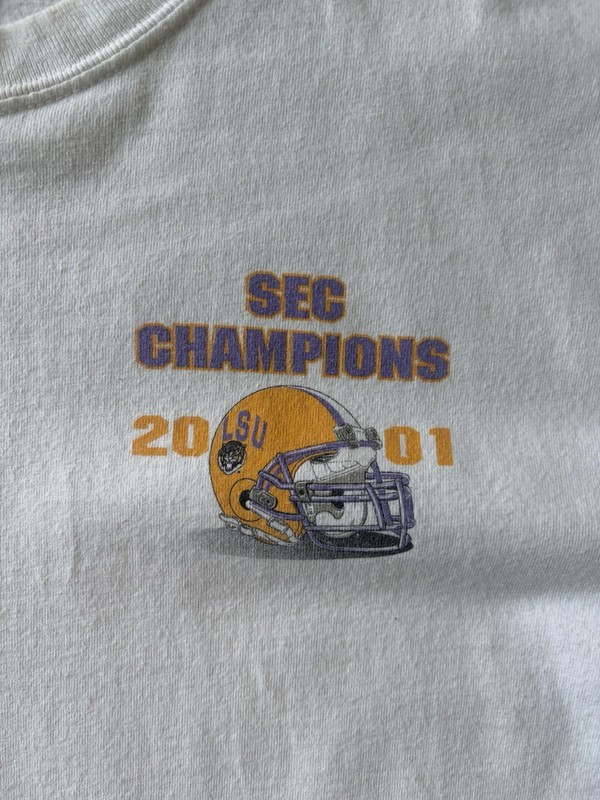 2001 LSU TIGERS VS TENNESSEE VOLUNTEERS SEC CHAMPIONS T-SHIRT ON A GILDAN TAG gallery