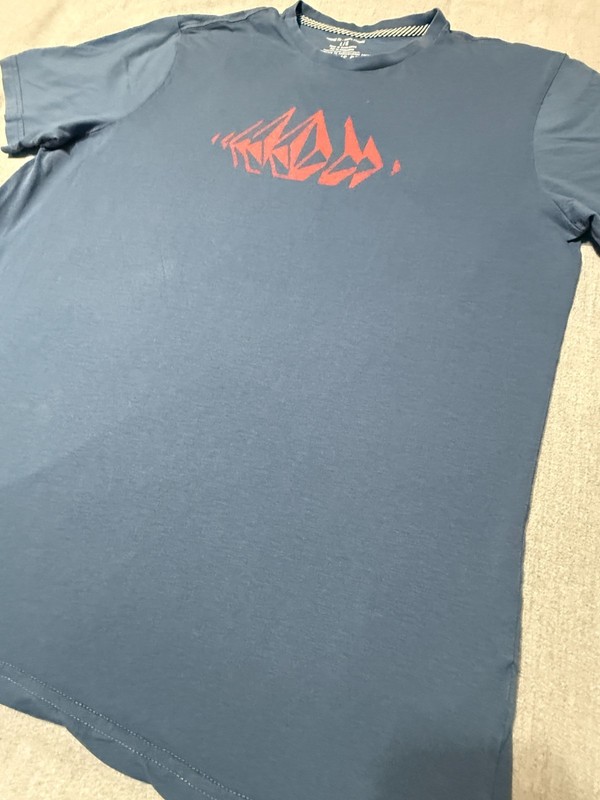 VOLCOM - Men's T-shirt SIZE L - LARGE - BLUE - VOLCOM - True to This gallery