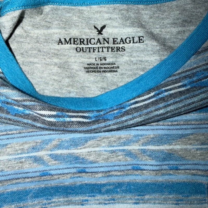 American Eagle Outfitters - Mens Large Blue Striped T-Shirt gallery
