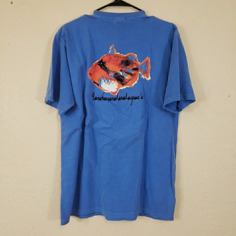 Crazy Shirt Hawaiin Blue Hawaii Dyed HUMUHUMUNUKUNUKUAPUAA Fish T Shirt Medium