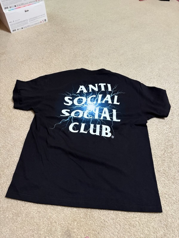 Size XL – Anti Social Social Club Glow In The Dark Pain T-shirt Black /Blue ASSC