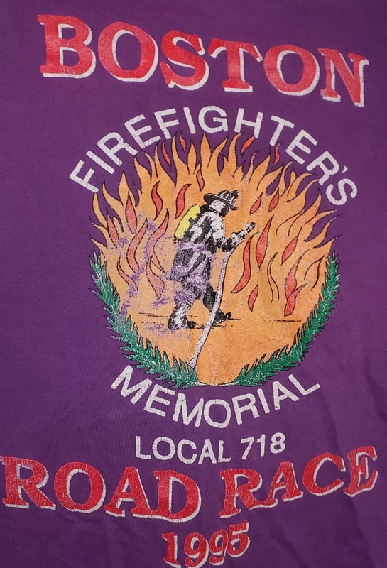 Boston Memorial Local 718 FIRE FIGHTERS 1995 Tee Road Race Run T-Shirt