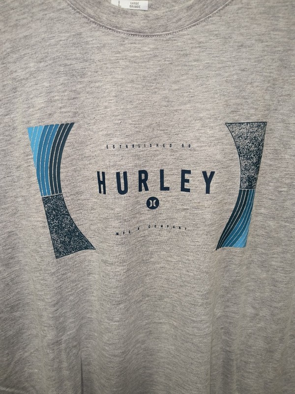 Hurley T Shirt Mens L Grey Surfing Skating Outdoors Basic Casual Classic NWT gallery