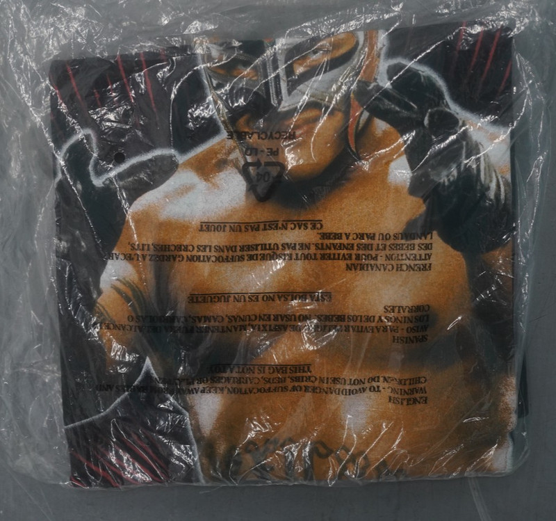 VINTAGE WWE REY MYSTERIO FIFTH SUN GRAPHIC T-SHIRT BLACK SIZE UNKNOWN SEALED gallery