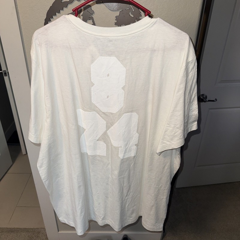 Nike Kobe Bryant Mamba Halo Men’s T-Shirt White Size 2XL HF6453-100