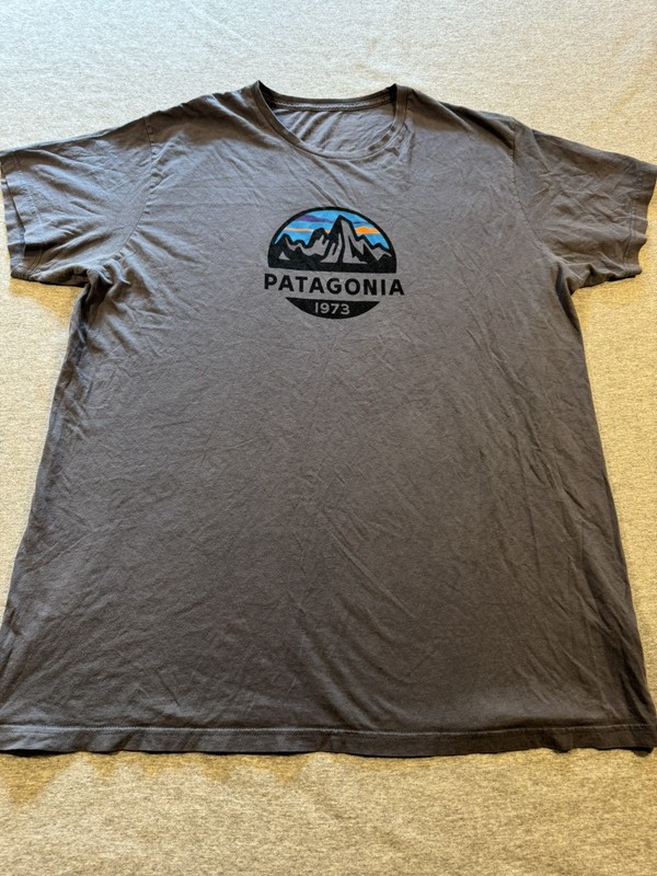 Mens Patagonia 1973 Fitz Roy Scoop Logo Shirt XXL Slim Fit Organic Cotton 2X