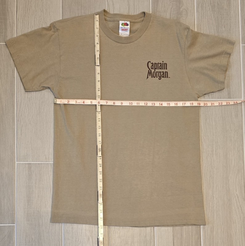 Captain Morgan Adult T-Shirt Size Medium Tan Spiced Rum Logo Fruit Of The Loom gallery