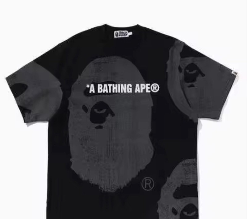 A Bathing Ape BAPE Men’s L Black/Gray Cotton Graphic Logo Crew Neck T-Shirt