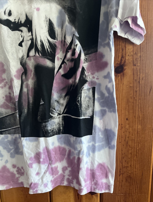 AUTHENTIC Ariana Grande 2019 Sweetener Tour NEW YORK SHOW Merch TIE DYE T-Shirt gallery