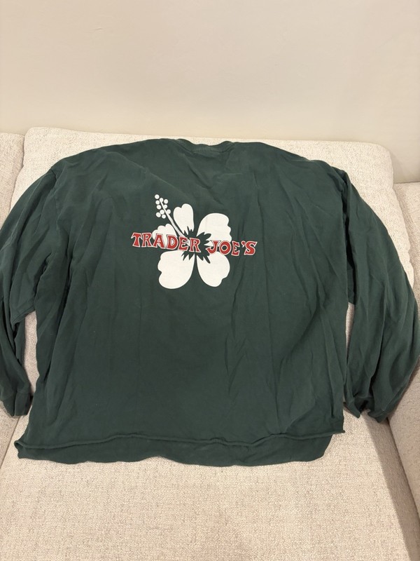 Trader Joe’s Hunter Green Long Sleeve T-Shirt, 3x *MINIMAL DAMAGE AS SHOWN* gallery