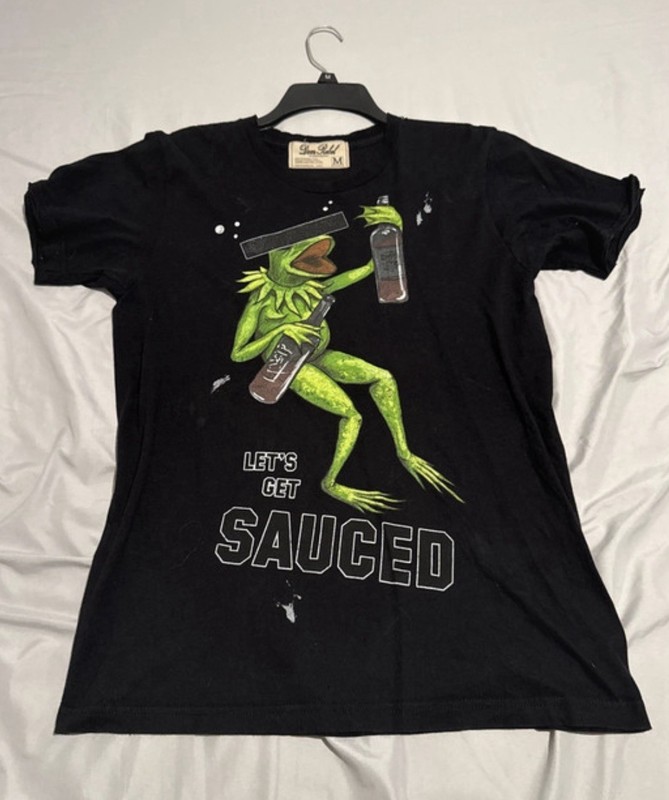 Dom Rebel “Sauced” Graphic tee Men’s Size Medium Black Made In Canada 🇨🇦