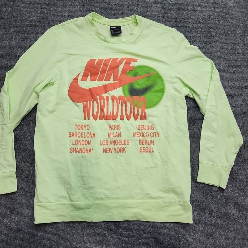 Nike Sportswear World Tour Shirt Men Large Green Glow In The Dark Puff Print