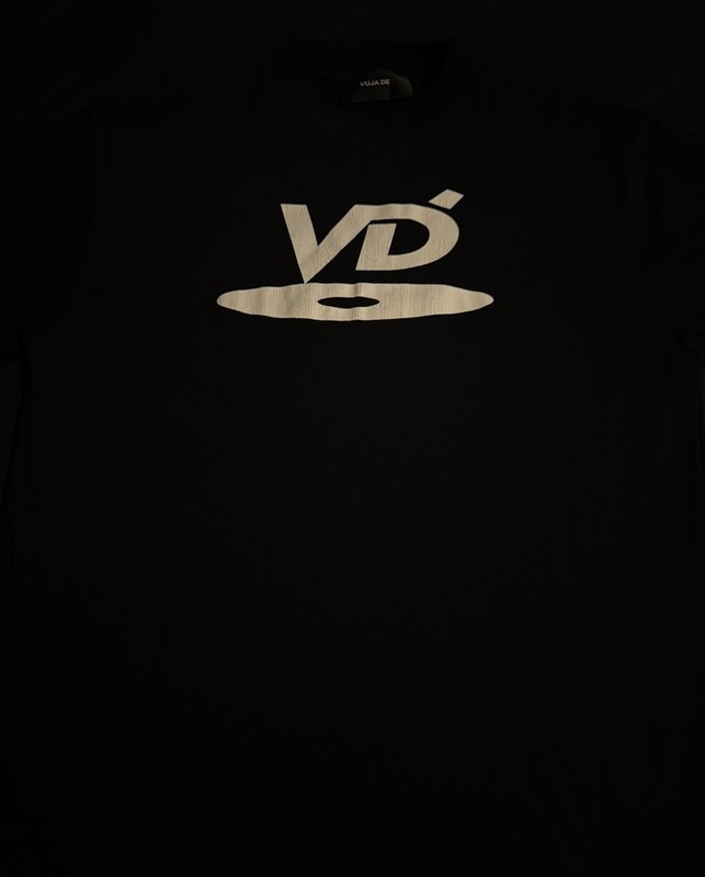 Vuja De VD Logo Designer Streetwear Black Shirt Size M Japanese Luxury Modern