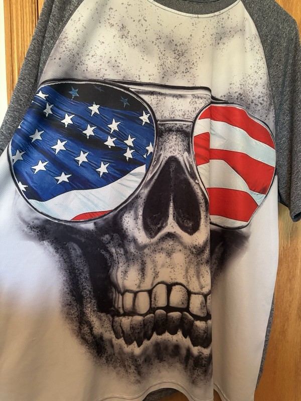 FADED GLORY XXL (50-52) Polyester T Shirt USA flag SKULL gallery