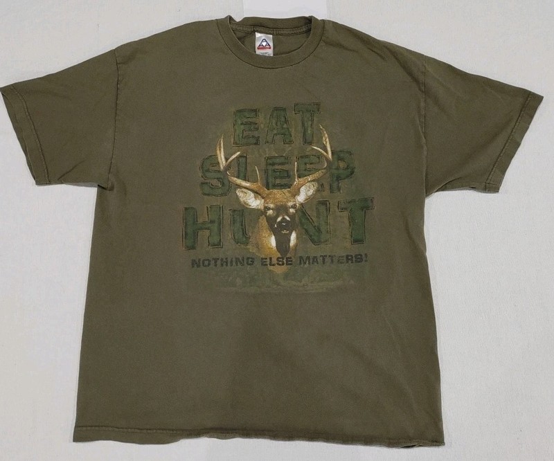 Eat Sleep Hunt Short Sleeve Green Tshirt Hunting Deer Nature Adult Size XL