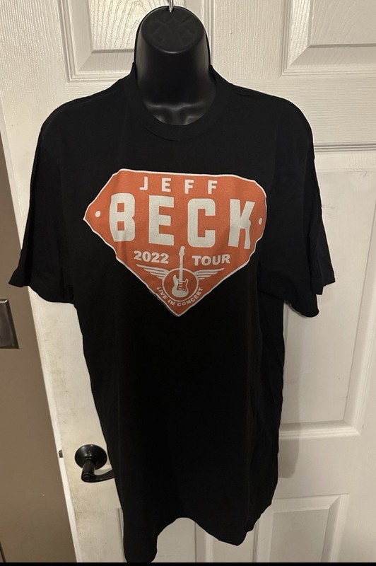 Jeff Beck 2022 Tour T-Shirt Sz LARGE NWOT 100% Combed Cotton Band Merch