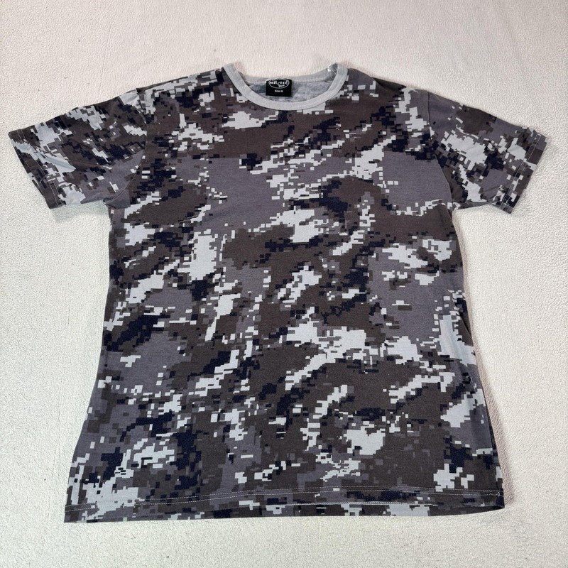 Mil-Tec Shirt Mens Medium Gray Digital Camo Military Tactical Stretch Tee Top