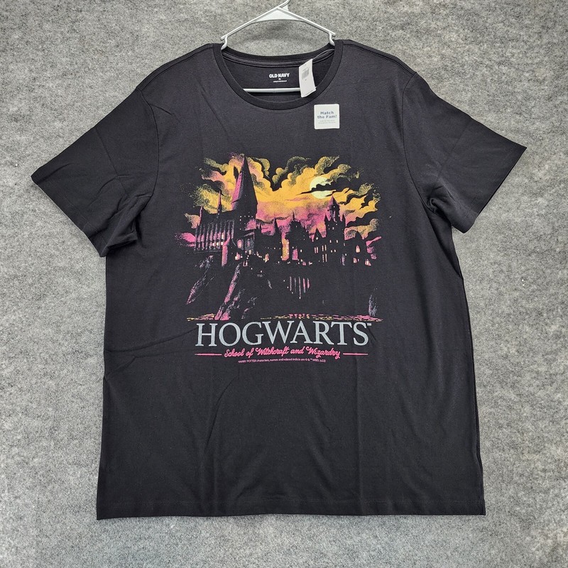 Hogwarts Shirt Mens Extra Large School Of Witchcraft and Wizardry Old Navy