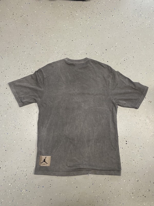 Nike Air Jordan Men's Flight 85 Heritage Short Sleeve Tee DA9891-010 gallery