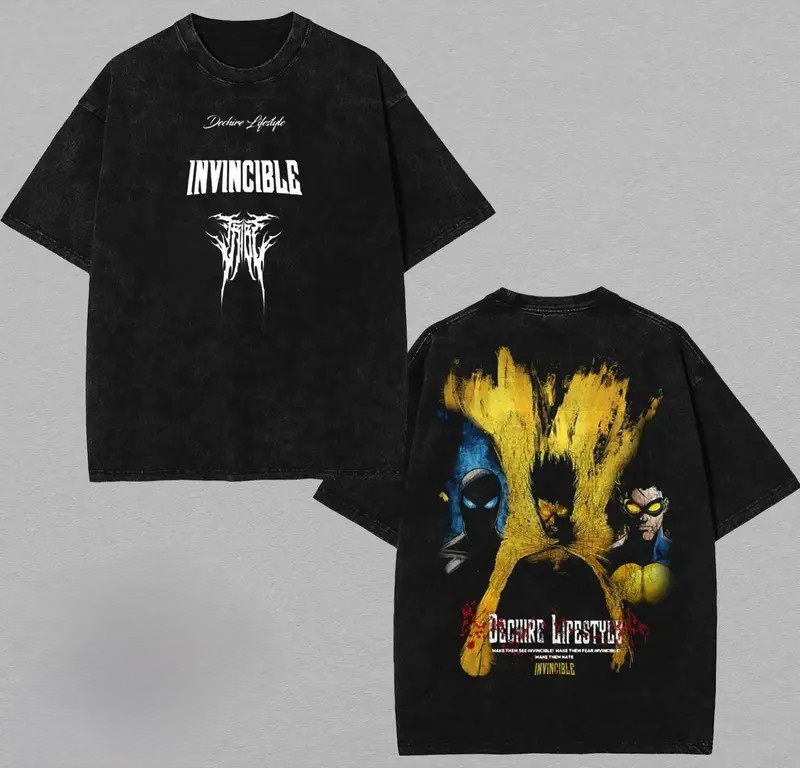 Invincible Vintage Comic T-Shirt Graphic Tee Streetwear Retro Hero Shirt