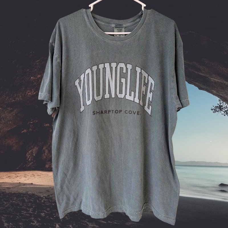 Young Life Garment Dye Retro Vintage Sharptop Cove Travel XL Comfort Colors Tee
